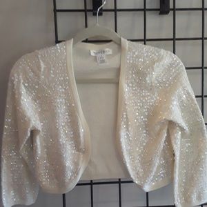 Bolero sweater with sequence